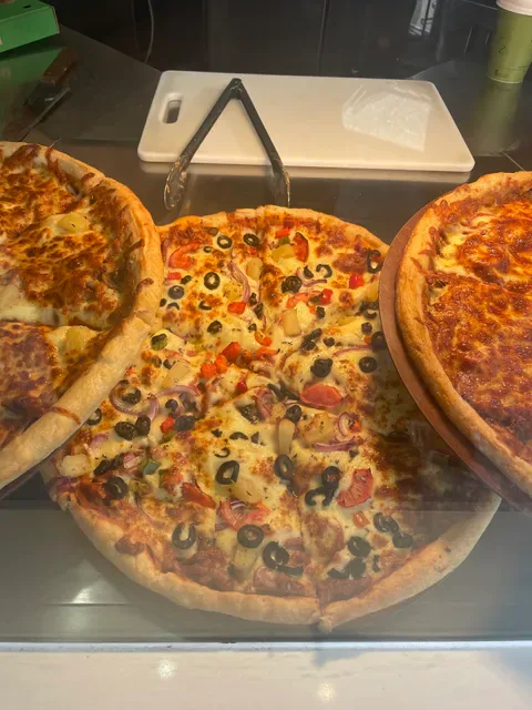 A Brothers Kebab & Pizza