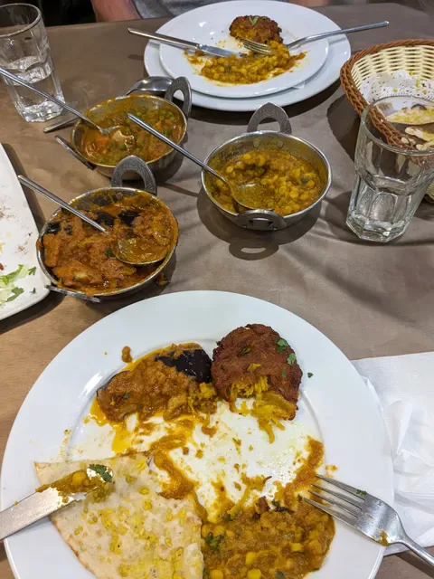 Aalishaan Indian Cuisine