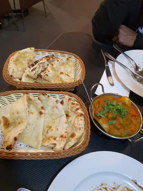 Aalishaan Indian Cuisine