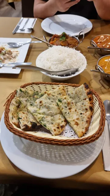 Aalishaan Indian Cuisine