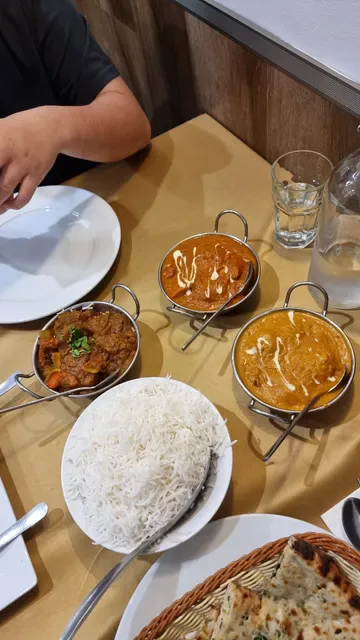Aalishaan Indian Cuisine