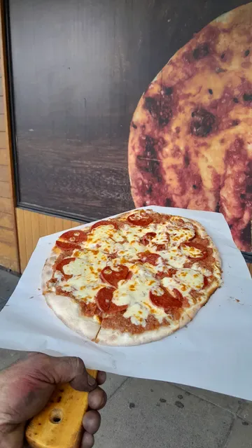 Abu Najee Lebanese Pizza