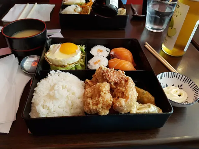 Akarui