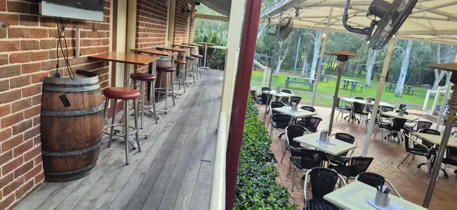 Alroy Tavern