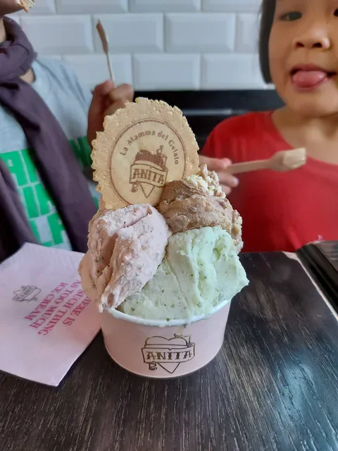 Anita Gelato Central Park