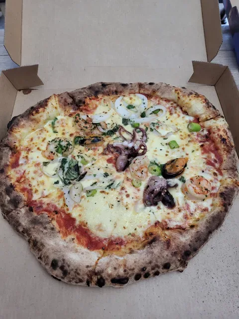 Antico Woodfired Pizza