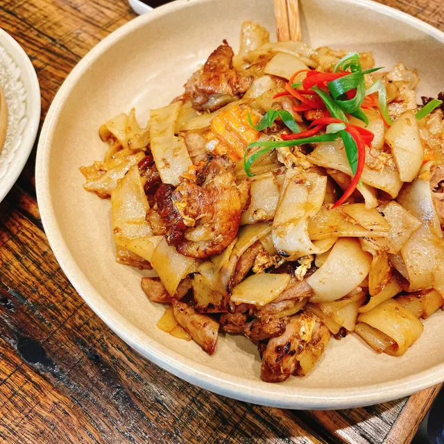 Aree Thai Twist