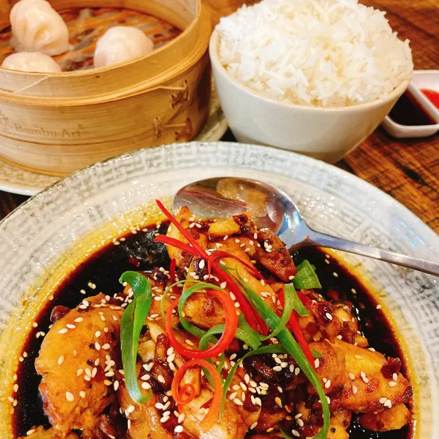 Aree Thai Twist