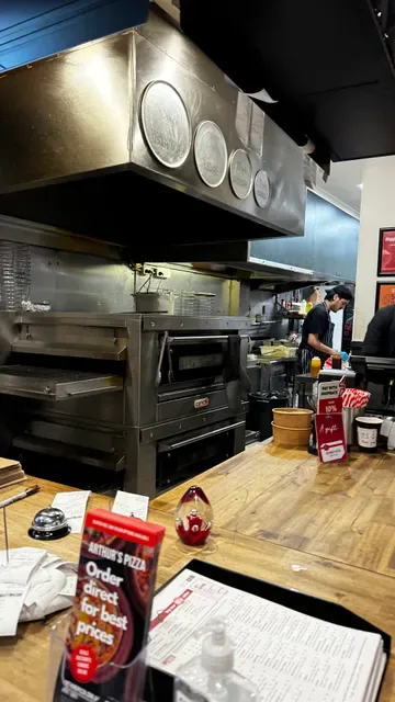 Arthur's Pizza - Randwick