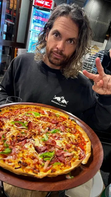 Arthur's Pizza - Randwick