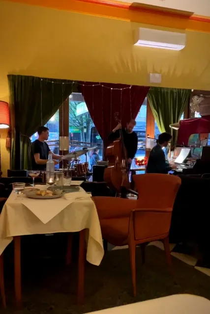 Avalon Restaurant