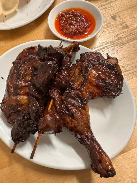Ayam Bakar 7 Saudara