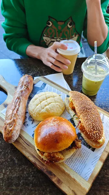Azuki Bakery