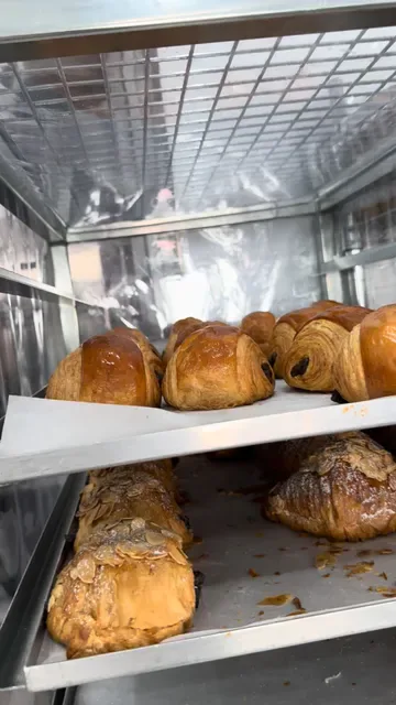 B85 Artisan Bakery