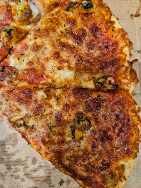 Bambinos Too Pizza, Pasta & Ribs