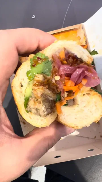 Banh Xeo Bar