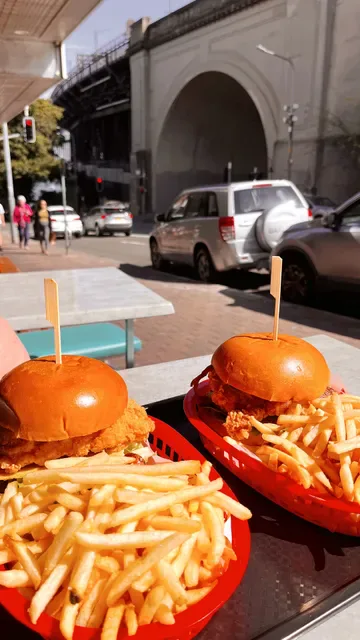 Batch Burgers