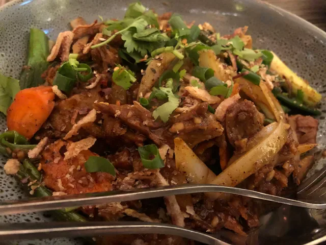 Bay Hong Food + Wine