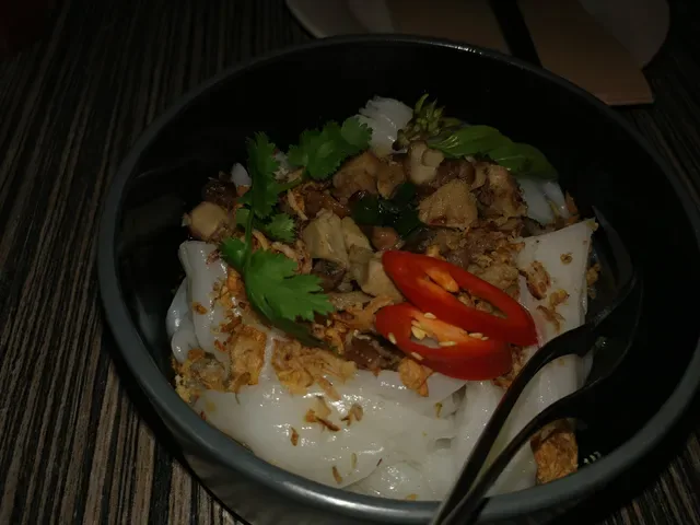 Bay Hong Food + Wine