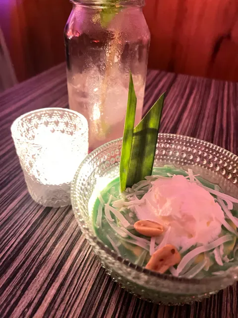 Bay Hong Food + Wine