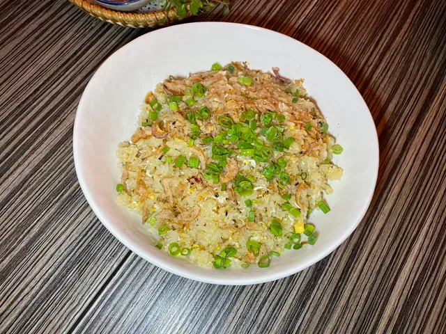 Bay Hong Food + Wine