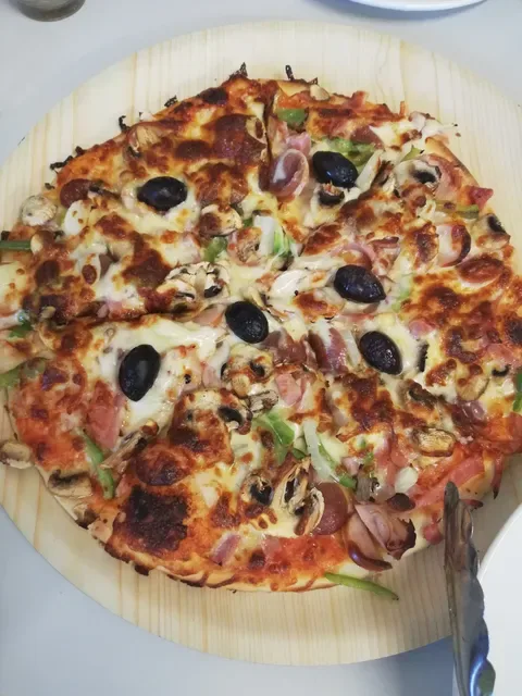 Bay Street Pizza
