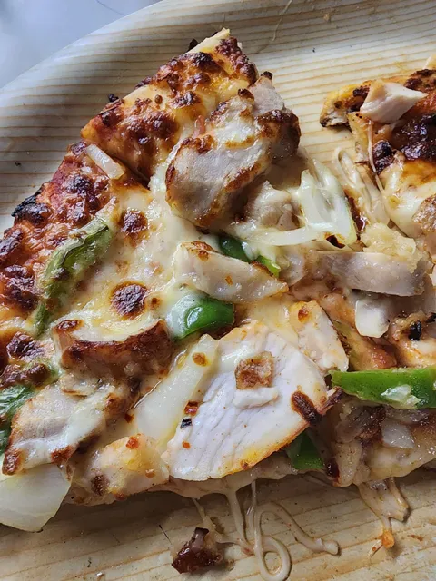 Bay Street Pizza