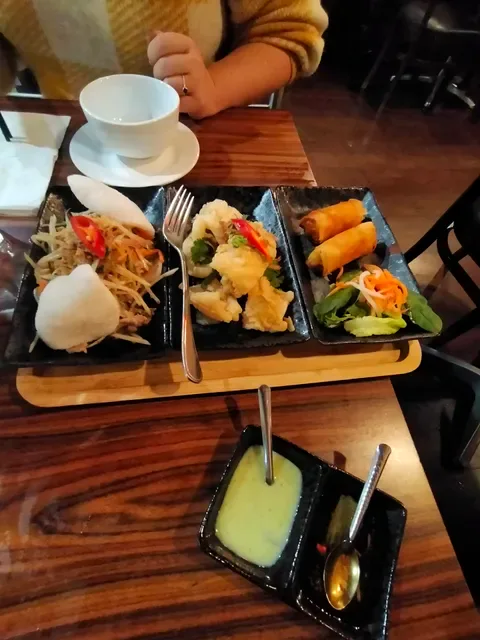Bay Tinh Vietnamese Restaurant