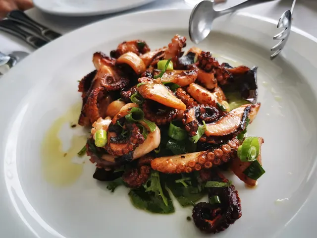 Bayblu Seafood Restaurant