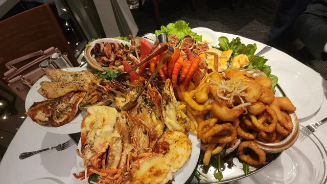 Bayblu Seafood Restaurant