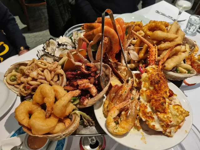 Bayblu Seafood Restaurant