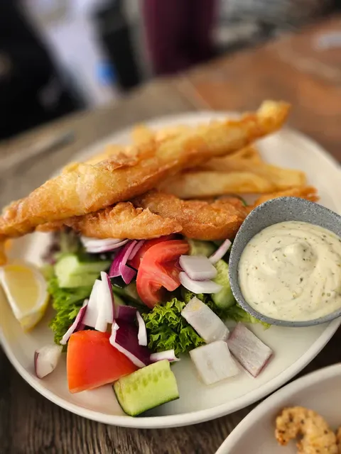 Baybreeze Cafe