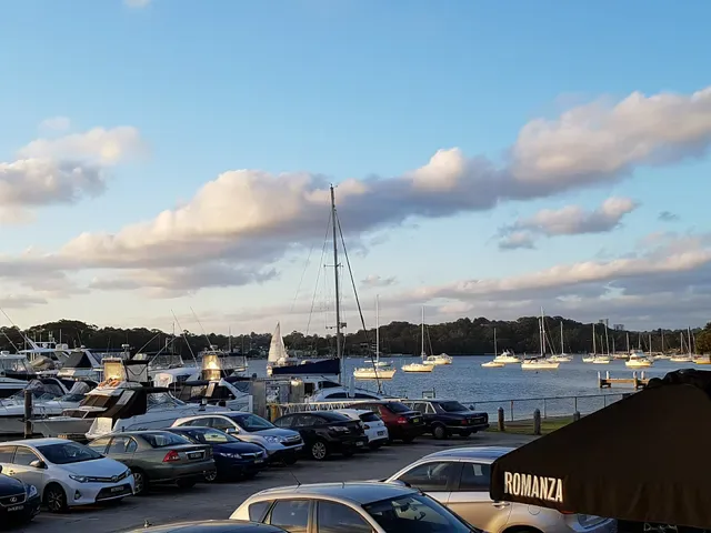 Baybreeze Cafe