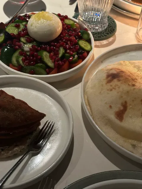 Bayti Restaurant