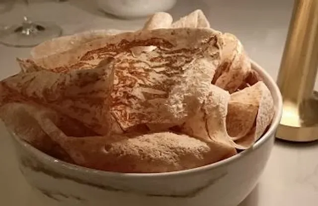 Bayti Restaurant