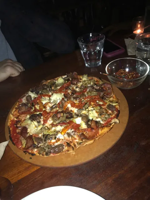 Beaches Pizza Bar