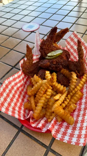 Belles Hot Chicken Barangaroo