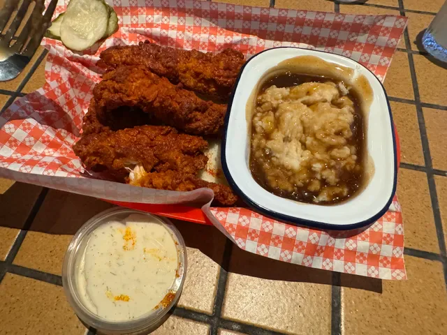 Belles Hot Chicken Barangaroo