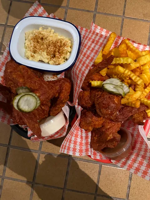 Belles Hot Chicken Barangaroo