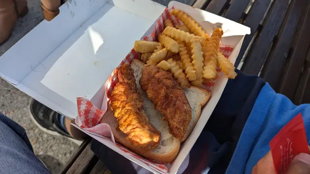 Belles Hot Chicken Barangaroo