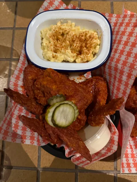 Belles Hot Chicken Barangaroo