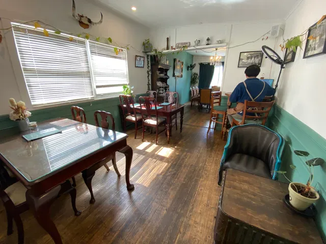 Ben & Annie’s
