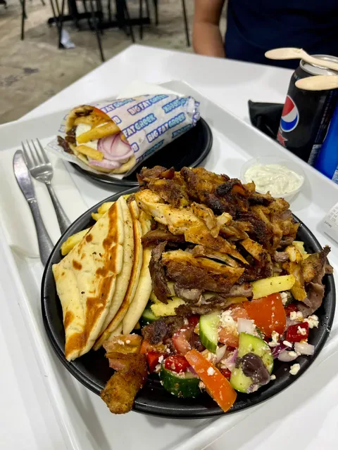 Big Fat Greek (woodbine)