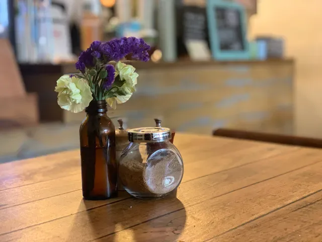 Big Tree House Cafe