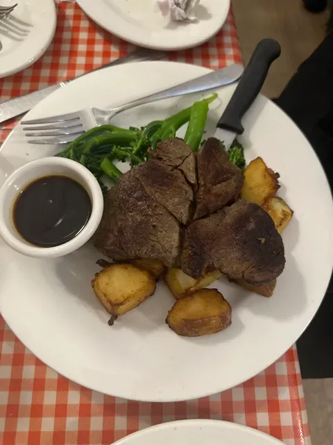 Bill & Toni's