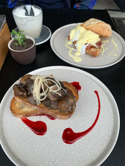 Birdwood Cafe