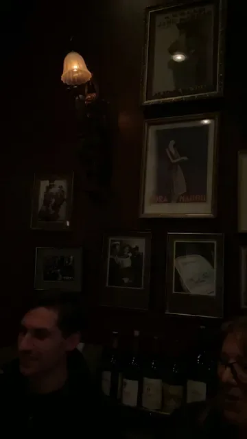 Bistro Papillon