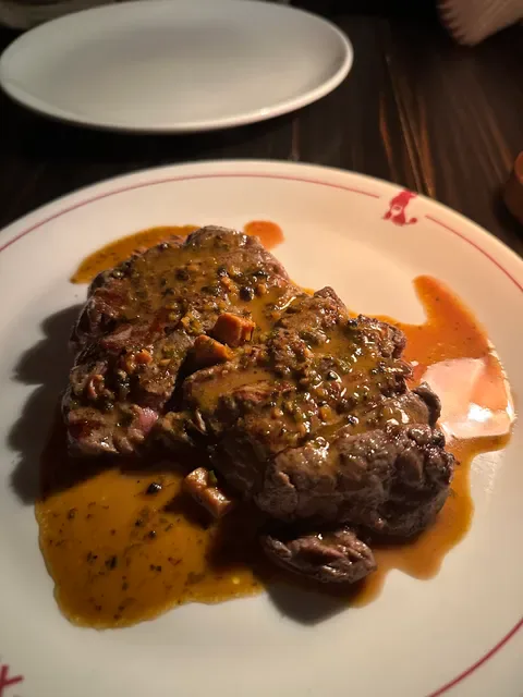 Bistro Rex Restaurant
