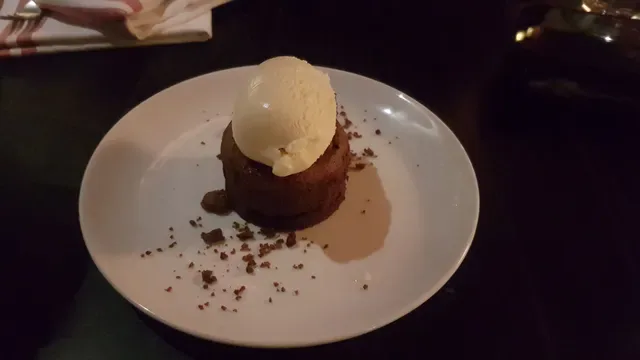 Bistro Rex Restaurant