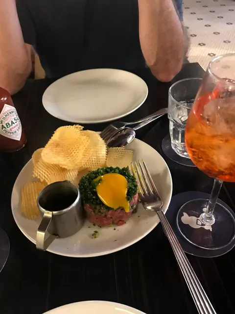 Bistro Rex Restaurant